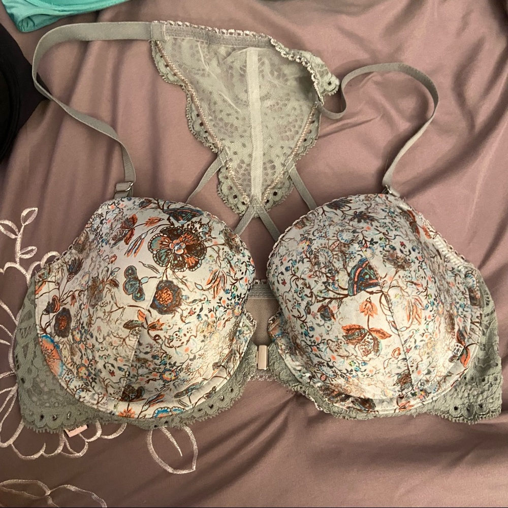 Victoria’s Secret Bras View 4